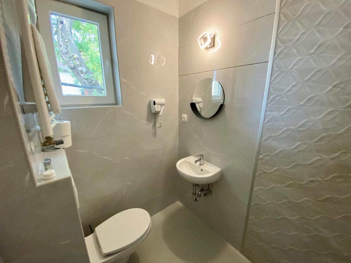 Cinkota Residence Budapest Bagian luar foto
